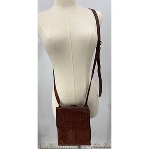 American leather Co Kinsley Leather floral embossed small Crossbody purse